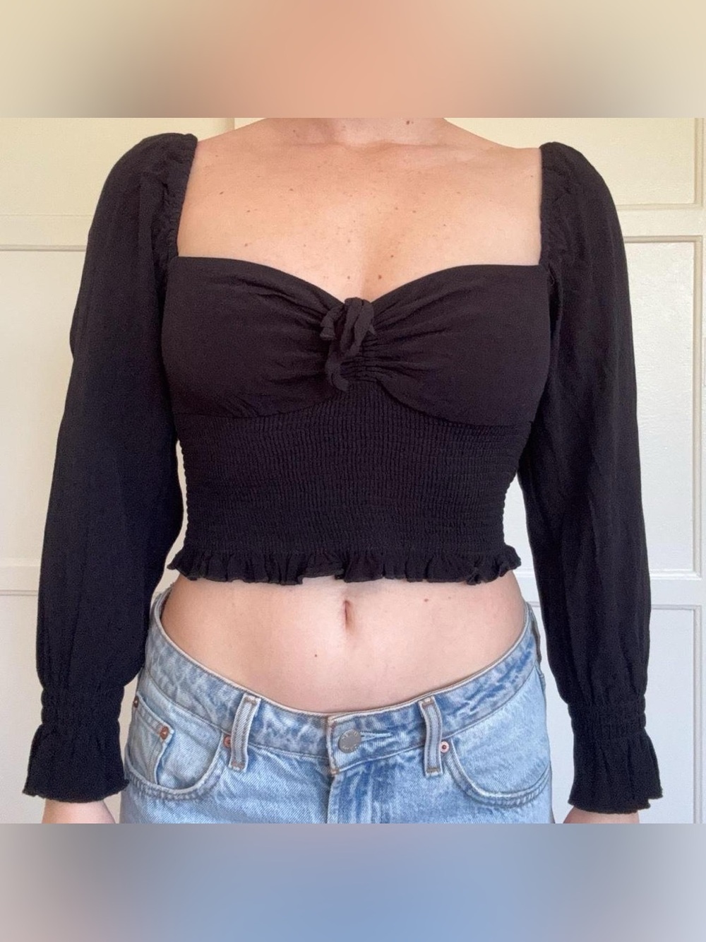 Aritzia Black Smocked Long-Sleeve Sweetheart Crop Top